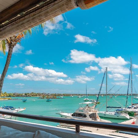 Beachfront Luxurious Stunning Sunset Boulevard Apartment, Grand Baie Exteriör bild