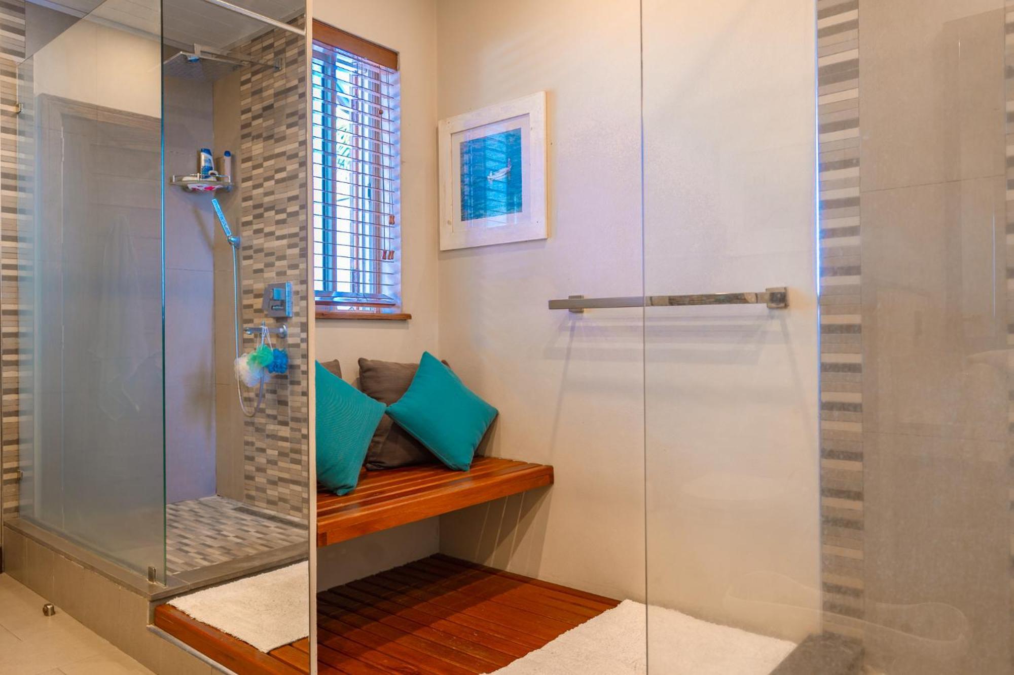 Beachfront Luxurious Stunning Sunset Boulevard Apartment, Grand Baie Exteriör bild
